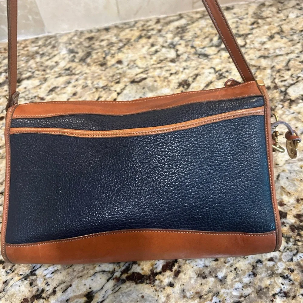 Dooney & Bourke Black Pebbled Leather Zipper Crossbody Bag Vintage